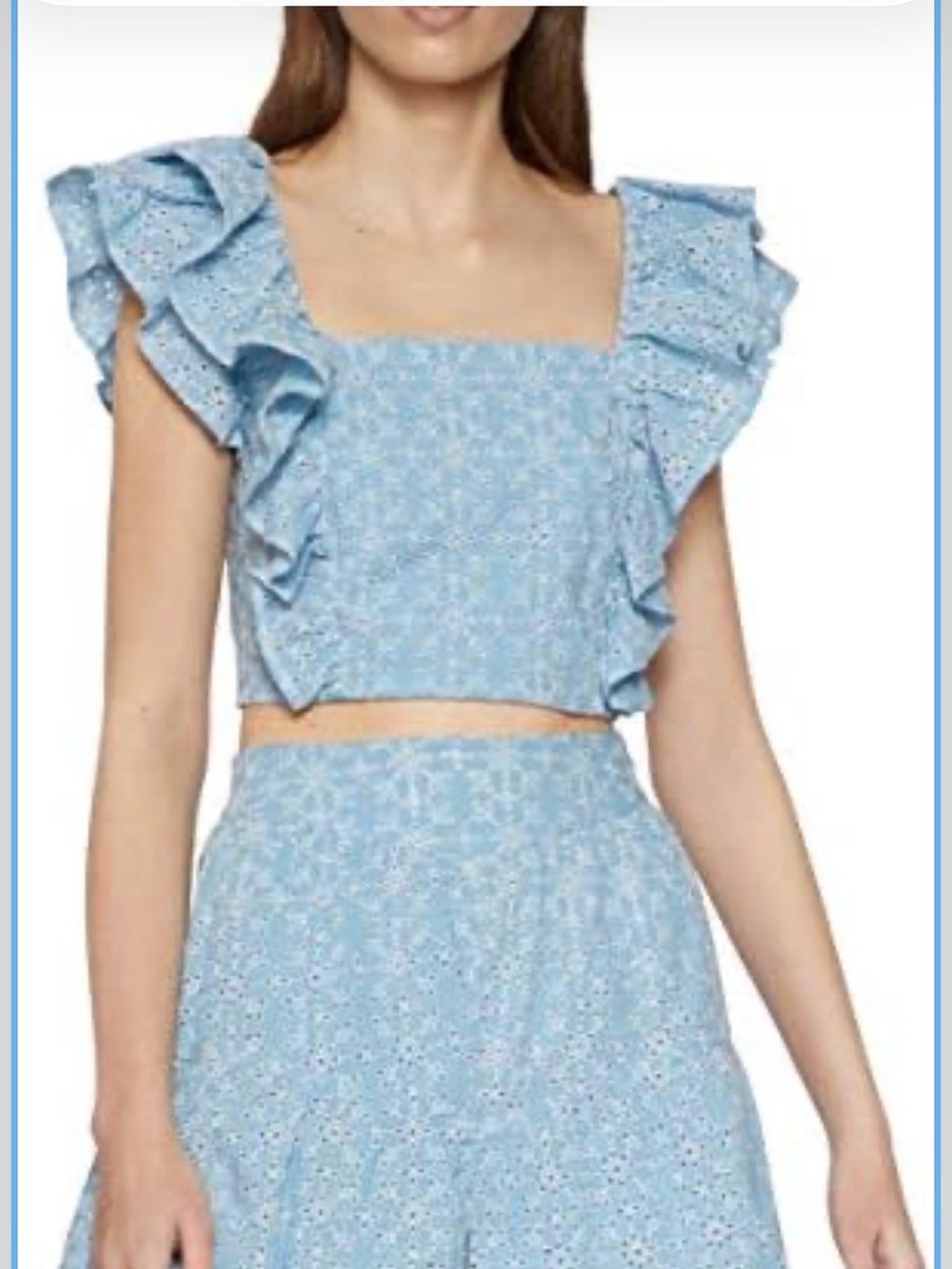 BCBG cropped ruffled peasant top. Cottagecore. Country Life. Size small